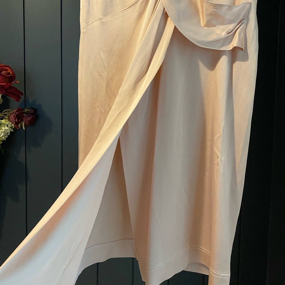 Zara - Picture 6 of 6